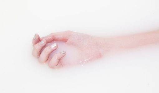 Dlaczego swędzenie wnętrza dłoni jest bolesne